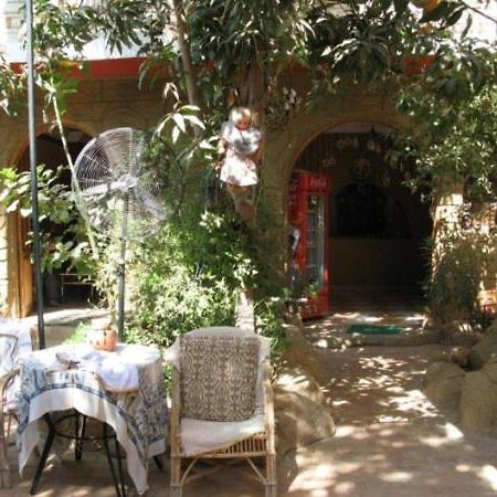 Ramsess Hostel Луксор Екстериор снимка