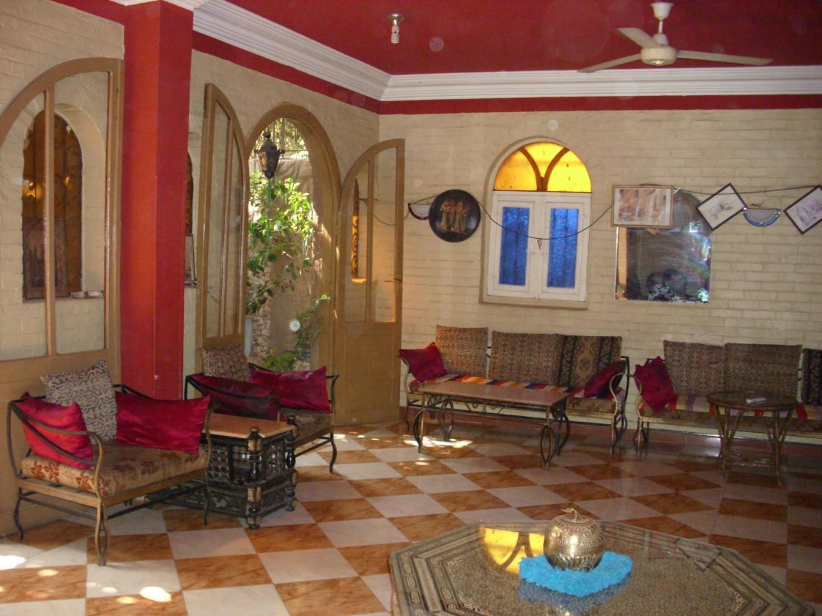 Ramsess Hostel Луксор Екстериор снимка