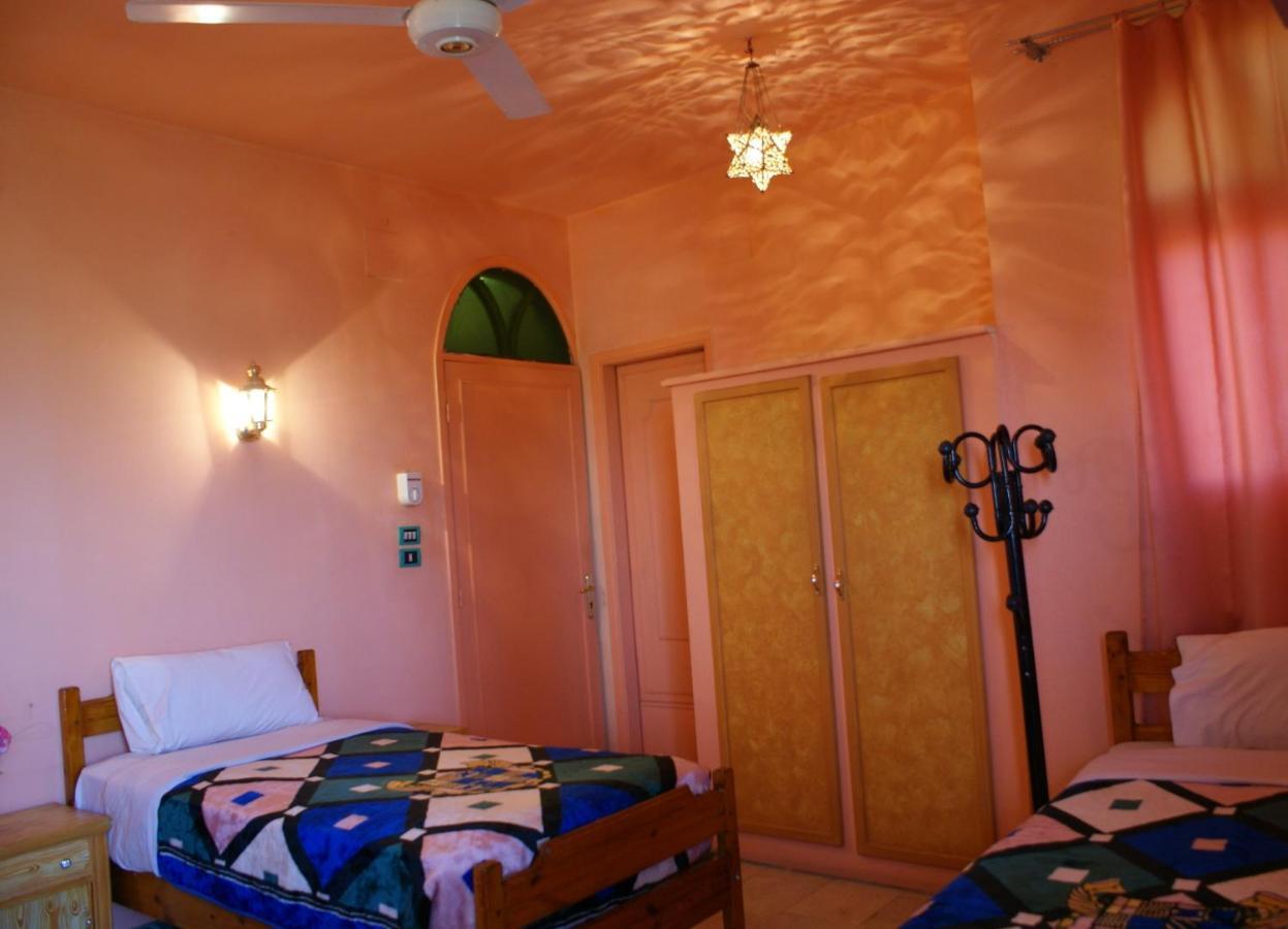 Ramsess Hostel Луксор Екстериор снимка
