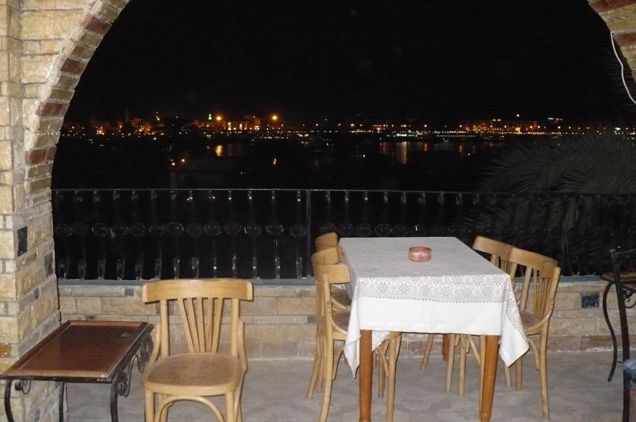 Ramsess Hostel Луксор Екстериор снимка