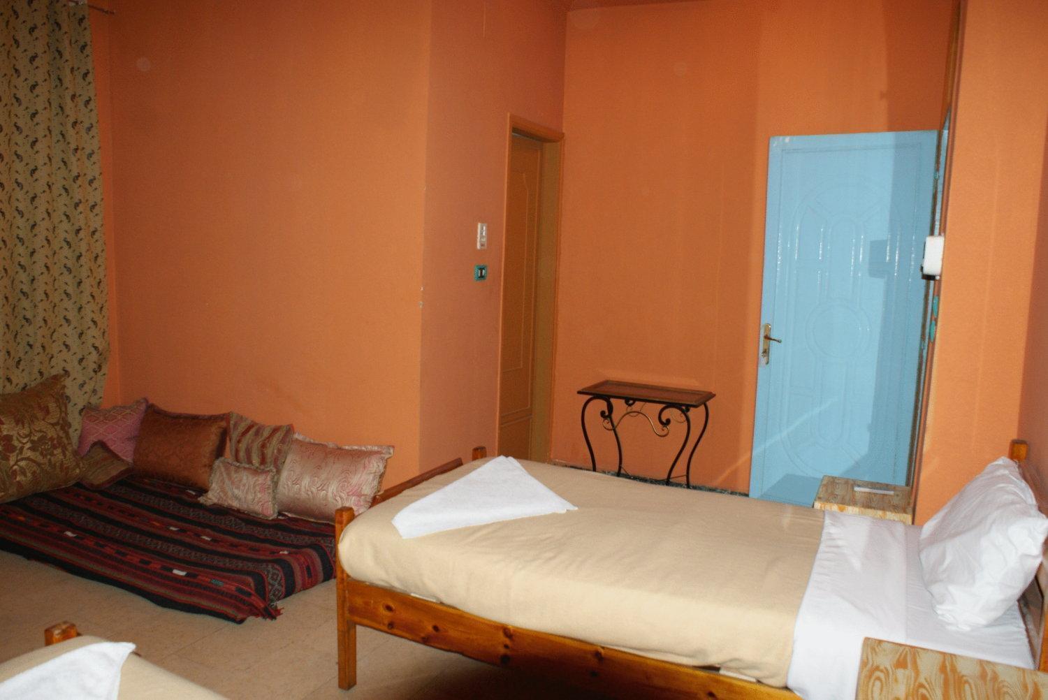 Ramsess Hostel Луксор Екстериор снимка